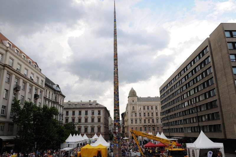 worlds-tallest-lego-structure-hungary