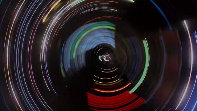 GoProを車のホイールに装着！イルミネーションが光の輪になり美しい動画が撮れる