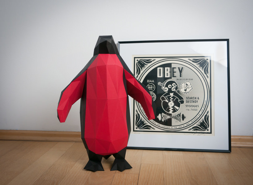 Papertrophy penguin 818