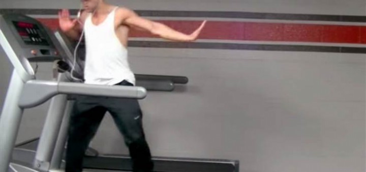 ずっとムーン ウォークしてるみたい ルームランナーの上でダンスする動画が話題 中2イズム