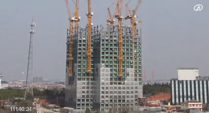中国の建設会社、わずか19日間で57階建て超高層ビルを完成させる