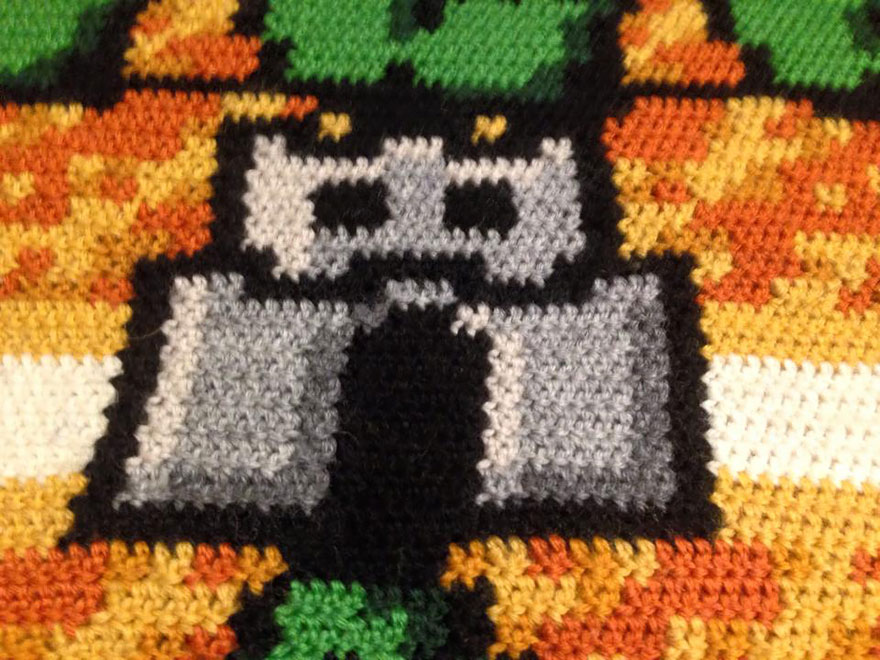 crocheted-super-mario-blanket-kjetil-nordin-9