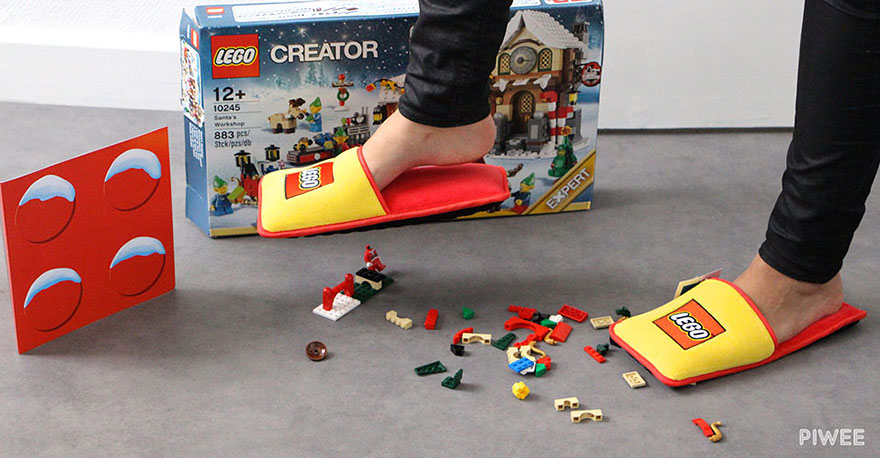 LEGO専用スリッパが販売！間違えて踏んでも痛くない時代へ