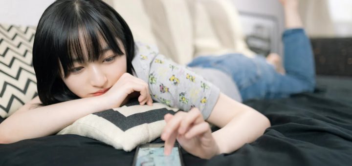 これは完全に脈ナシ 異性とのline をイメージした画像がリアルすぎて辛い 中2イズム